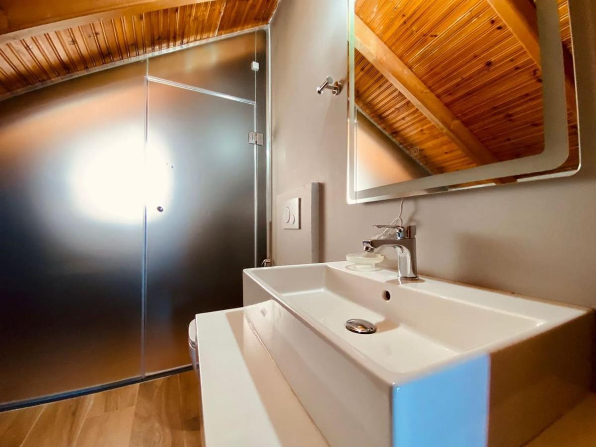 Wild Villa Apartments Saranda Kültér fotó